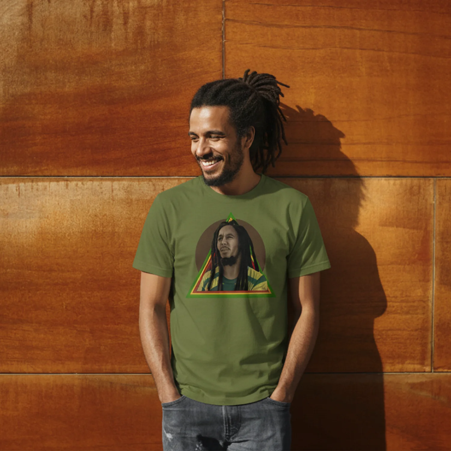 Marley Illustrated Unisex T-Shirt - Imagen 2